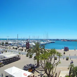 https://apartamento-rosamar-beach.catalonia-hotels.com